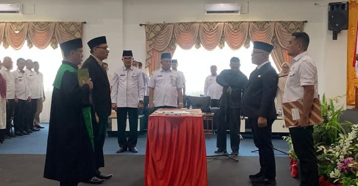 Dodi San Ismail Dilantik sebagai Pj Sekda Pasaman Barat oleh Bupati Yulianto