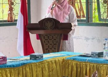 Ketua TP PKK Pasbar, Ny. Sifrowati Yulianto: keluarga benteng pertama melindungi anak dari kekerasan