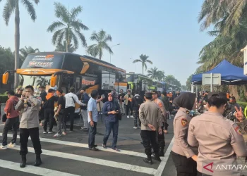 25.000 Buruh Cikarang Berangkat Menuju Monas dari Sejumlah Titik