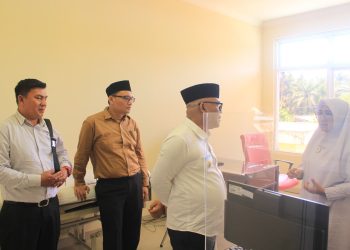 Plh Sekda Pasbar Dodi San Ismail Dampingi Bupati Yulianto Sidak ke RSUD