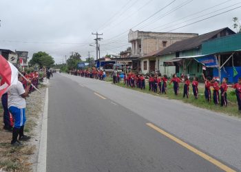 Wapres Gibran Disambut Meriah Warga Saat Kunjungi Humbahas