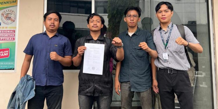 BEM Banten Bersatu Laporkan Plh Sekda Banten ke Kejagung, Soroti Proyek Kursi Kerja Rp1,76 Miliar