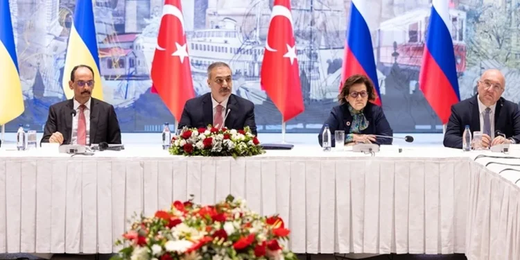 Ukraina dan Rusia Siap Bertukar 1.000 Tahanan Perang Pekan Depan