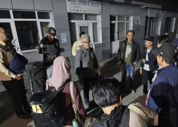 WNI yang Dievakuasi Dari Iran Diterbangkan ke RI Senin 22 Juni 2025 18:40 WIB