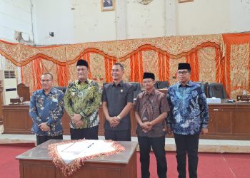 DPRD Pasbar Gelar Rapat Paripurna Kesepakatan Ranwal RPJMD Tahun 2025–2029