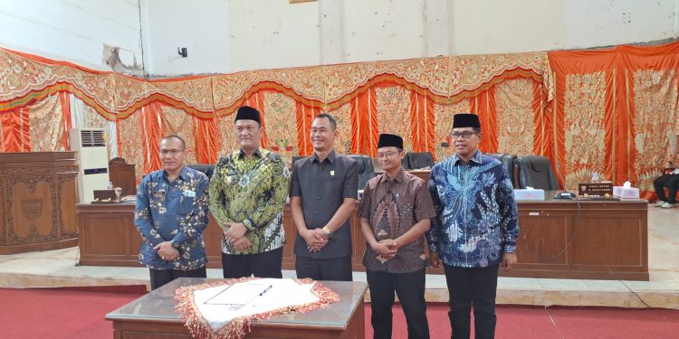 DPRD Pasbar Gelar Rapat Paripurna Kesepakatan Ranwal RPJMD Tahun 2025–2029