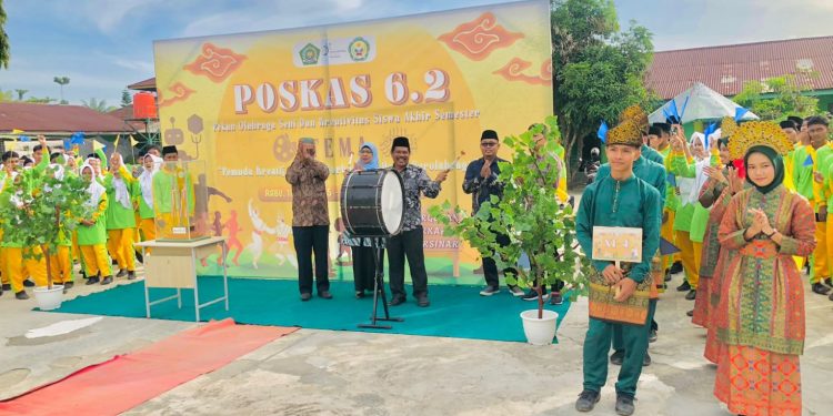 Semarak POSKAS 2025 di MAN 1 Langkat: Gali Bakat, Junjung Sportivitas, dan Lestarikan Budaya