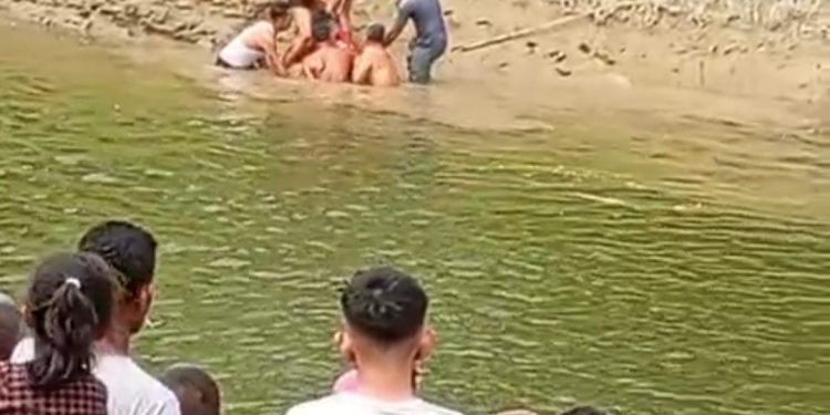 Iskandar Tewas Diterkam Buaya Saat Cari Kerang di Sungai Pereuleak