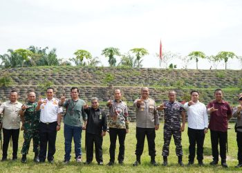 Pemkab Langkat dan Forkopimda Adu Ketangkasan di Arena Tembak