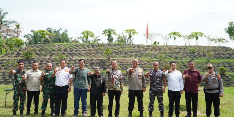 Pemkab Langkat dan Forkopimda Adu Ketangkasan di Arena Tembak
