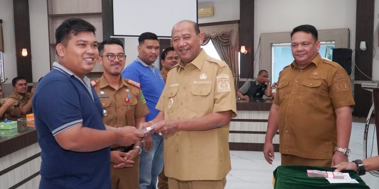 Syah Afandin Kucurkan Dana Pembinaan Jelang PORKAB