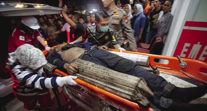 Tragedi di Galangan Kapal Batam: Kapal Tanker Meledak, 4 Pekerja Tewas Terpanggang di Dalam Tangki