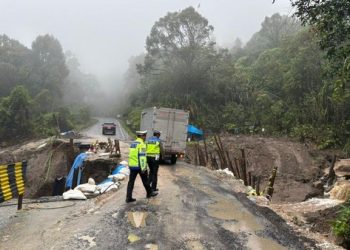 Jalan Amblas di Dairi Masih Proses Penimbunan, Jalur Buka Tutup
