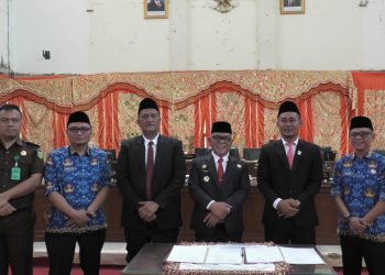 DPRD Pasbar Gelar Paripurna Penyampaian Laporan Banggar Tentang Pertanggungjawaban Pelaksanaan APBD Tahun 2024