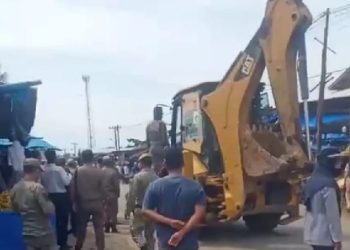 Penertiban PKL di Pasar Tanjung Pura: Pemkab Langkat dan DPRD Komit Tertibkan Bahu Jalan