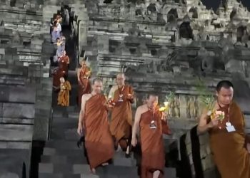Karya Warga Binaan Lapas Cipinang Terangi Ritual Suci di Borobudur