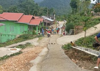 Kades Herman Tafonao Dipuji Warga Awoni, Belum Seumur Jagung Memimpin, Sudah Banyak Perubahan