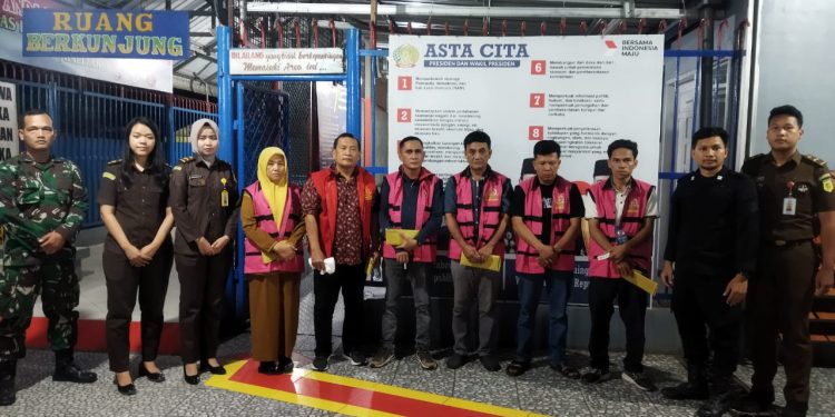 3 Tersangka Kasus Korupsi Renovasi Gedung Puskesmas Teluk Sentosa Panai Hulu Ditahan