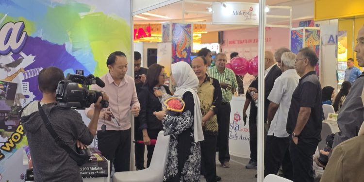 Destinasi Unggulan di Malaysia Truly Asia Travel Fair 2025 Medan