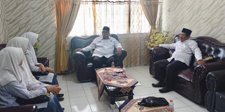 Tim Senam MAN 1 Langkat Audiensi ke Kakan Kemenag, Mohon Doa Restu Jelang Tampil di FORNAS Lombok