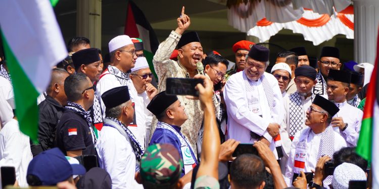 Langkat untuk Gaza, Ketika Ribuan Hati di Alun-alun Stabat Bergetar untuk Palestina