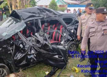 KA Kisaran Express Seret Mobil 50 Meter di Simalungun, 3 Tewas dan 7 Luka-Luka