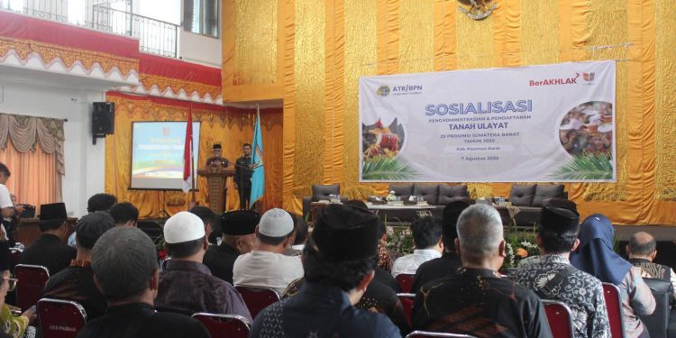 Tokoh Adat dan Masyarakat Pasbar Ikuti Sosialisasi Pengadministrasian dan Pendaftaran Tanah Ulayat