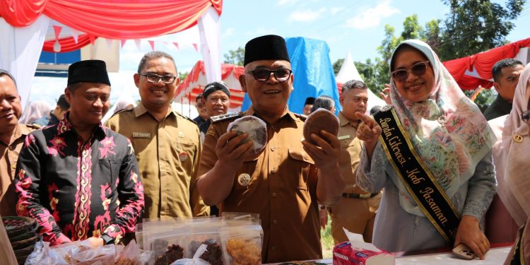 Festival Literasi Pasaman Barat 2025 Dibuka, Bupati Yulianto Tekankan Literasi sebagai Budaya Bangsa