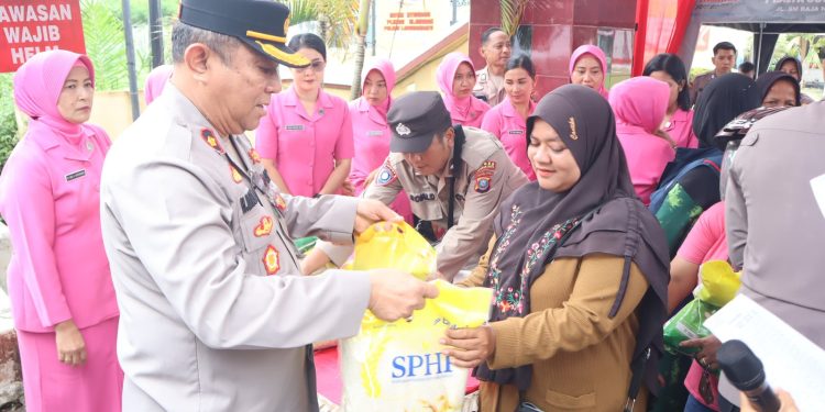 Polres Labuhanbatu Gulirkan 12 Ton Beras Murah, Warga Serbu GPM Polri