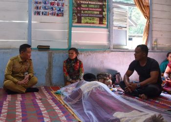 Bupati Humbahas Oloan Nababan Titipkan Anak Korban Petir ke Keluarga: “Mohon Dijaga dan Dibimbing”