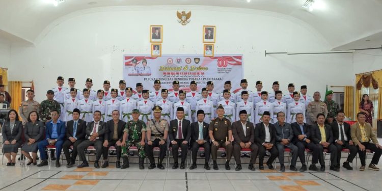 Bupati Humbahas Kukuhkan 30 Paskibraka 2025: Putra-Putri Terbaik Siap Kibarkan Merah Putih di HUT ke-80 RI