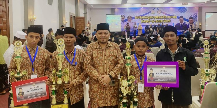 Tgk Muchtar Andhika Hadir Dipenutupan MQK Aceh 2025: Santri Garda Terdepan Penjaga Islam