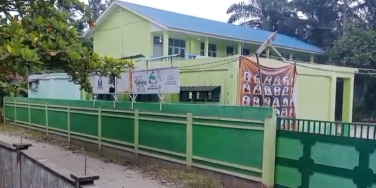 Skandal SMARTboard Langkat, Dugaan ‘Permainan Ganda’ PPK, 4 Unit SMARTboard Mendarat Disekolahnya Sendiri