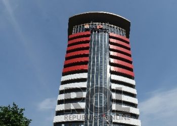 Mantan Kajati Sumut Diseret ke Meja KPK, Benang Kusut Mega Proyek Jalan Rp 231,8 Miliar Terkuak!