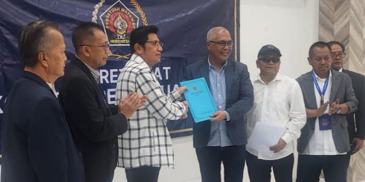 Duet Akhmad Munir dan Atal Depari Gegerkan Bursa PWI Pusat 2025–2030