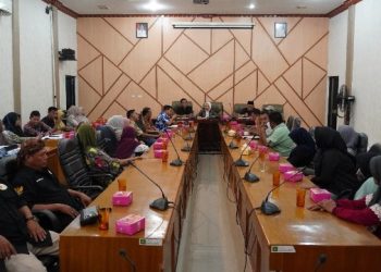 Kisruh Pasar Tradisional Tanjung Pura Memanas! Puluhan Pedagang Geruduk DPRD Langkat