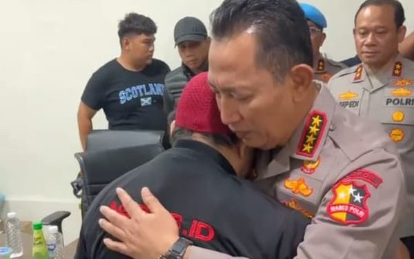 Nyawa Ojol Melayang Dibawah Roda Rantis Brimob, Kapolri Mohon Maaf, Publik Tak Percaya Janji