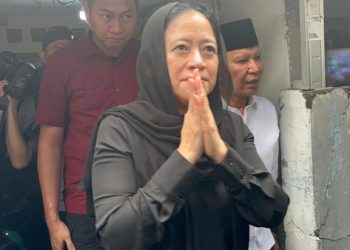 Puan Maharani Sujud Maaf, Beri Motor ke Keluarga Ojol Tewas Dilindas Rantis Brimob, Janji DPR Akan Berbenah