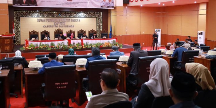 Kekompakan Forkopimda Warnai Rapat Paripurna DPRD Bulukumba Penyerahan KUA-PPAS 2026