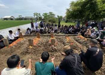 Temuan 5 Mayat Sekeluarga Dikubur Dalam Satu Lubang