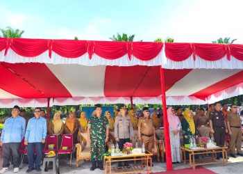 Bupati Pasbar Luncurkan Program Makanan Bergizi Gratis untuk Siswa