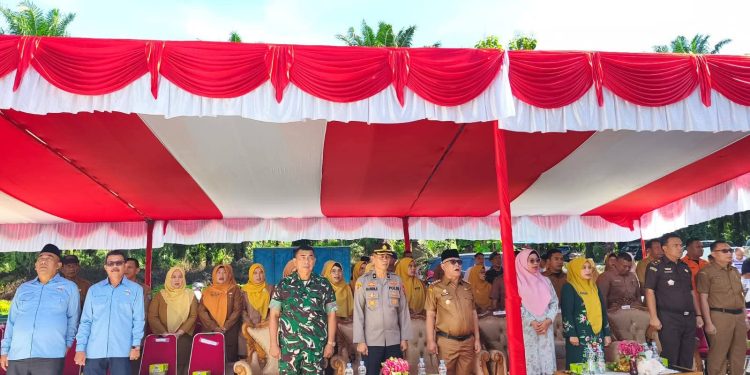 Bupati Pasbar Luncurkan Program Makanan Bergizi Gratis untuk Siswa