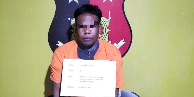 Nelayan Panai Hilir Bisnis Sabu, Ditangkap bersama Paket Sabu dan Uang Hasil Penjualan