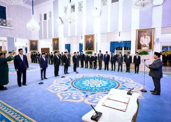 Presiden Prabowo Lantik Empat Menteri dan Satu Wakil Menteri Kabinet Merah Putih