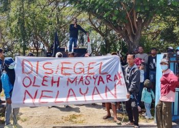 Lembaga PATI Segel Dua Kantor di Bulukumba, Desak Cabang Dinas Kelautan Ambil Alih Agenda Pertemuan Nelayan