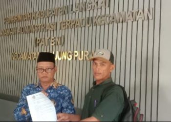 Warga Tapak Kuda Ancam Gruduk Bupati dan Kejari, Aroma Nepotisme, Dinasti Desa, dan Skandal Korupsi Rp700 Miliar