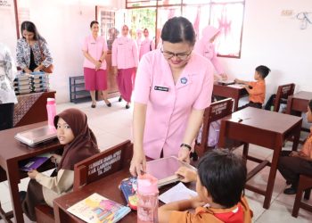 Yayasan Kemala Bhayangkari Polres Labuhanbatu Membagikan Makan Bergizi Gratis