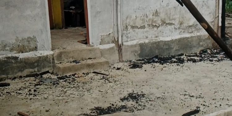 Misteri Api yang Melumat Rumah Kepala Desa Balohao