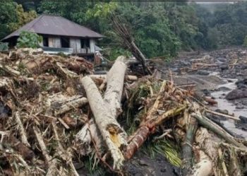 3 Orang Meninggal Dalam Bencana Banjir Bandang Nagekeo NTT