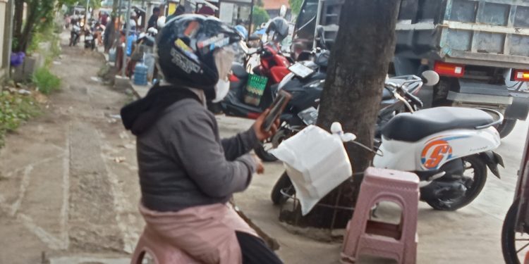 Ketika Pedagang Kaki Lima Rampas Hak Pejalan kaki di Pemalang